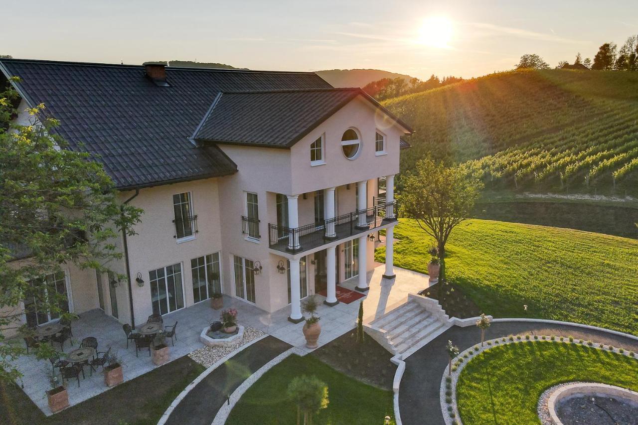 Residenz Styrian Toskana Splendid Бад Гляйхенберг Экстерьер фото
