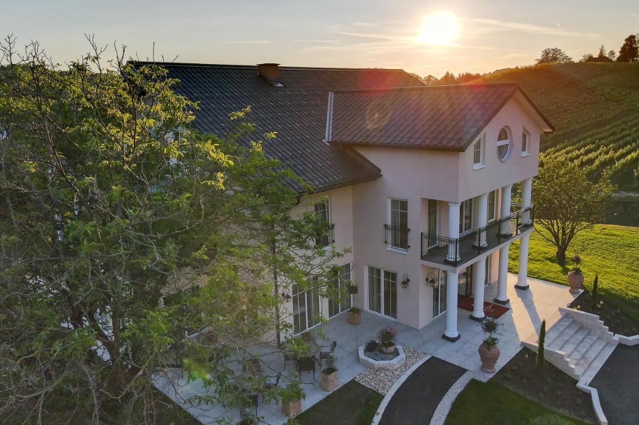 Residenz Styrian Toskana Splendid Бад Гляйхенберг Экстерьер фото